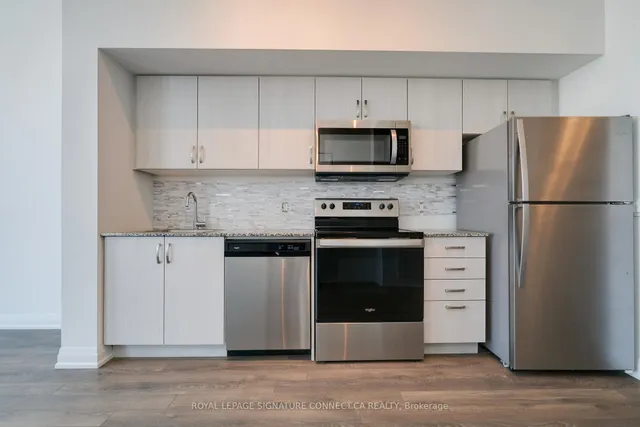 Additional property image - 10 Meadowglen Pl Unit 805