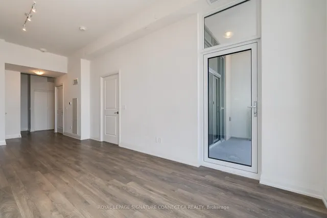 Additional property image - 10 Meadowglen Pl Unit 805