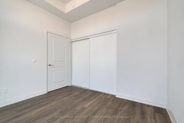 Additional property image - 10 Meadowglen Pl Unit 805