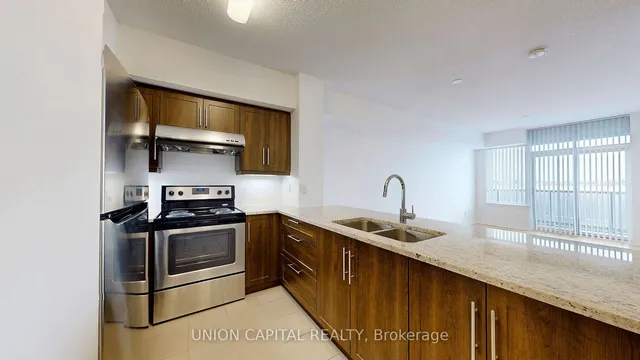 Additional property image - 1038 McNicoll Ave Unit 316