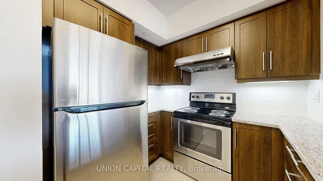 Additional property image - 1038 McNicoll Ave Unit 316