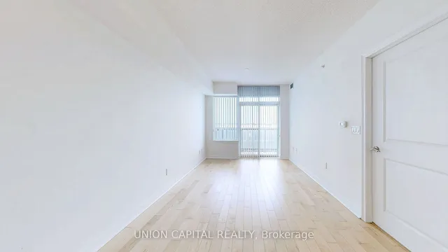 Additional property image - 1038 McNicoll Ave Unit 316
