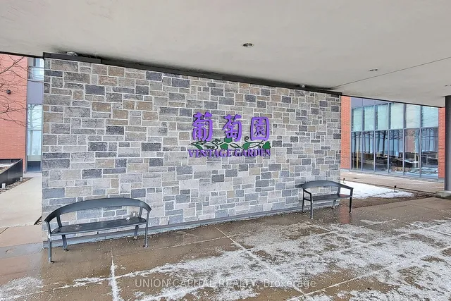 Additional property image - 1038 McNicoll Ave Unit 316