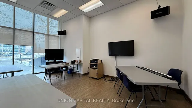 Additional property image - 1038 McNicoll Ave Unit 316