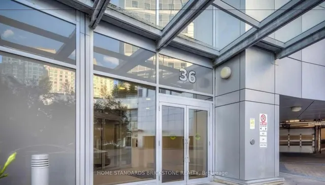 Additional property image - 36 Lee Centre Dr Unit 1616