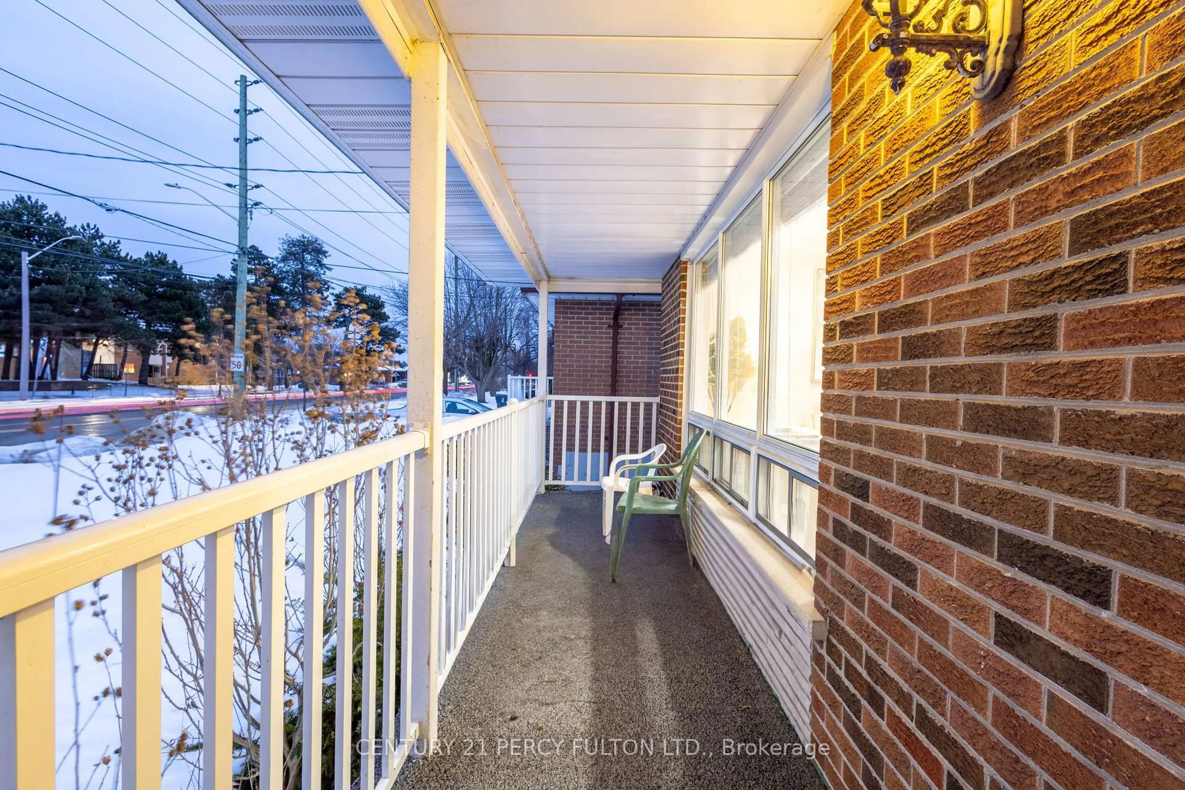 Patio, street for 190 Morningside Ave, Toronto Ontario M1E 3C9