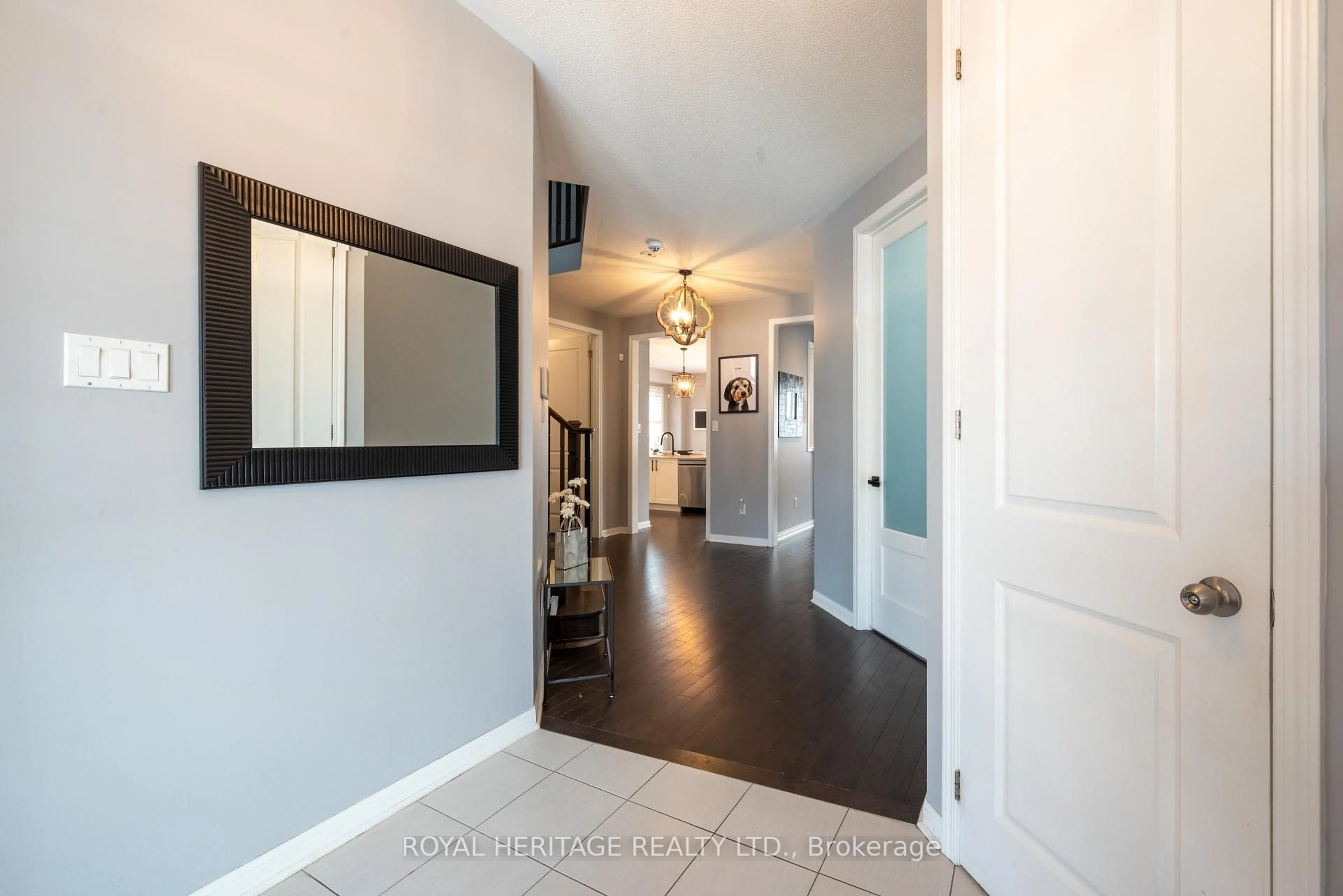 Indoor entryway for 51 Henry Smith Ave, Clarington Ontario L1C 0W1