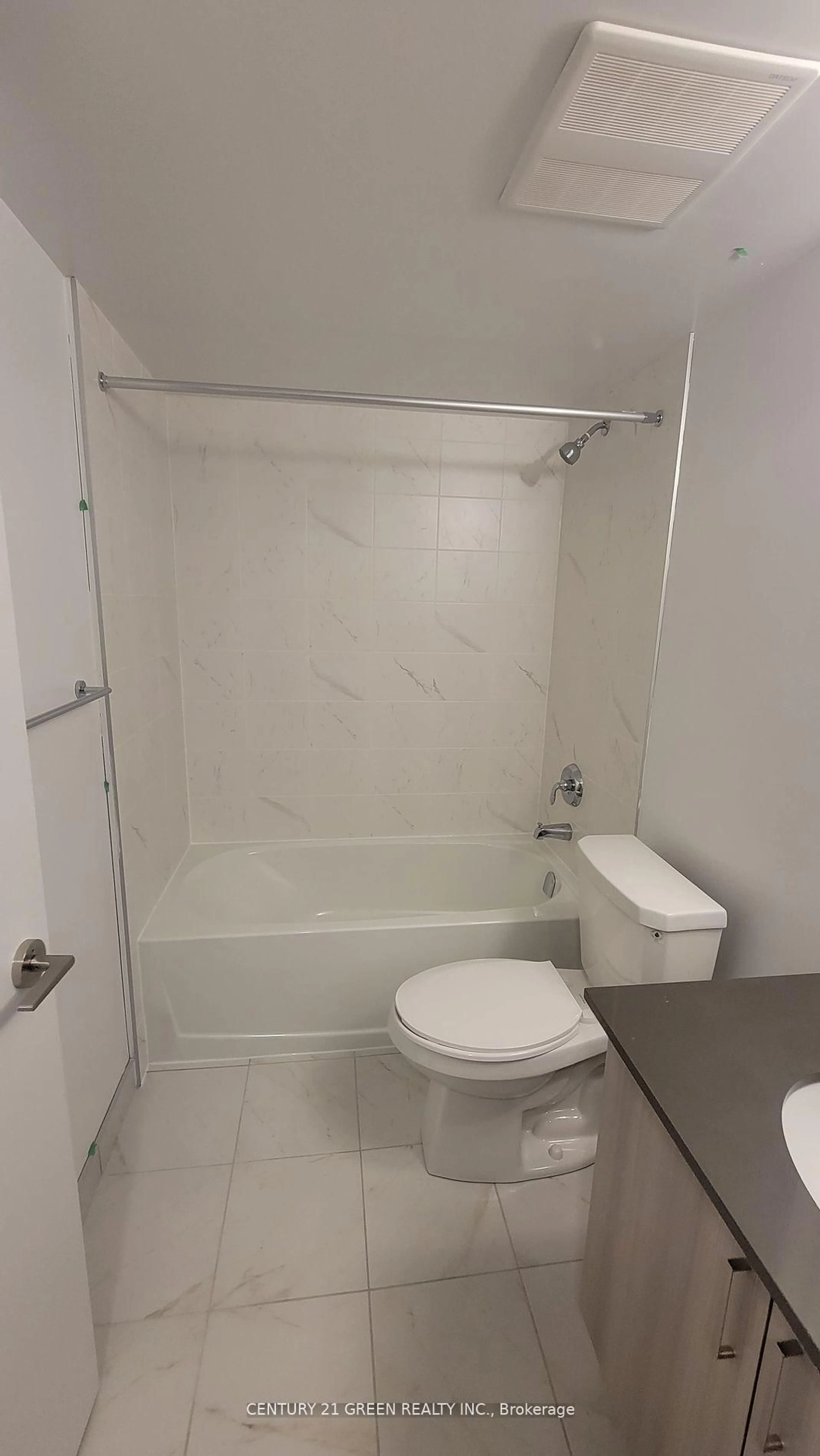 Standard bathroom, floor is not visible for 1455 Celebration Dr #2007, Pickering Ontario L1W 1L8