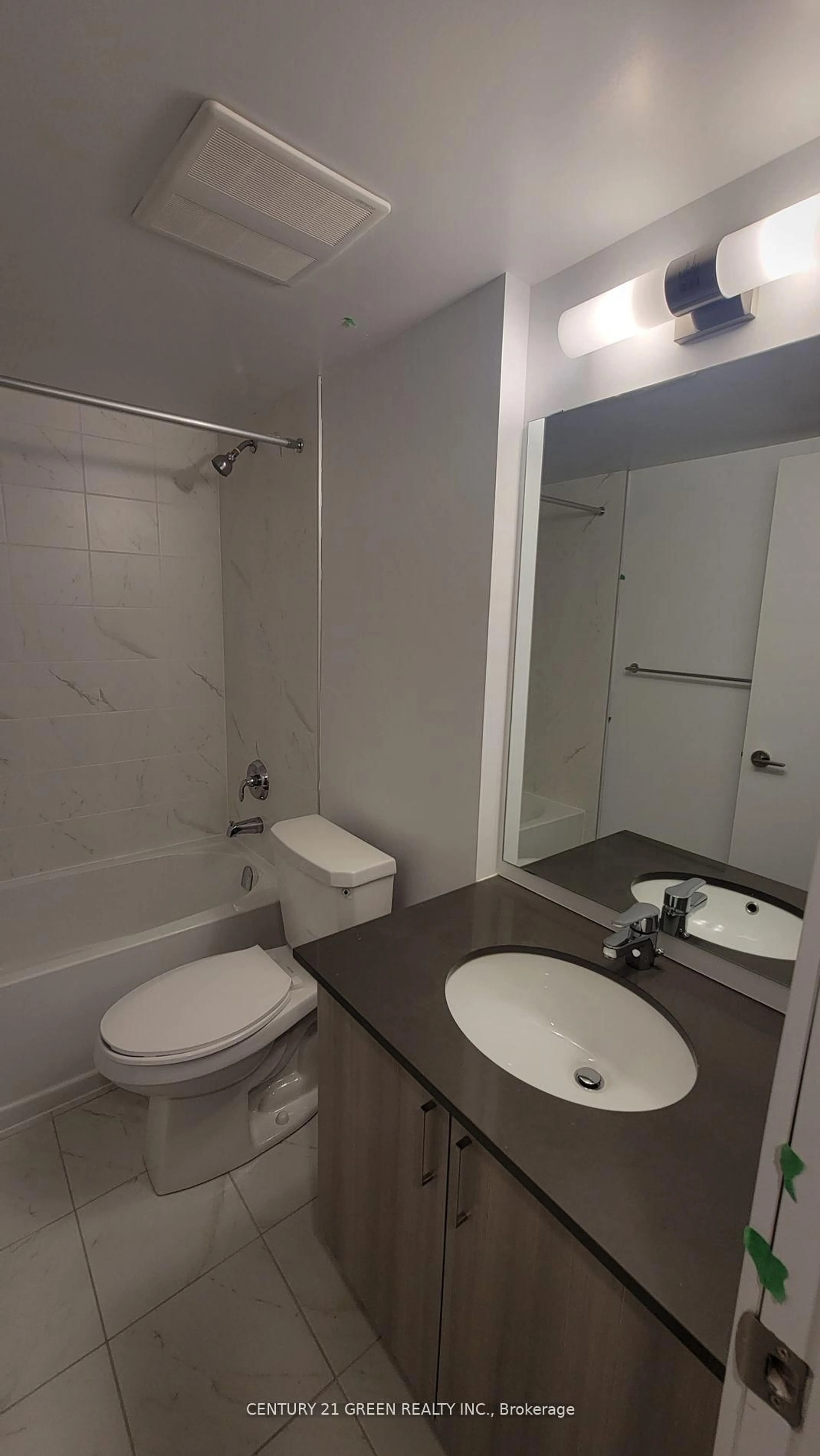 Standard bathroom, floor is not visible for 1455 Celebration Dr #2007, Pickering Ontario L1W 1L8