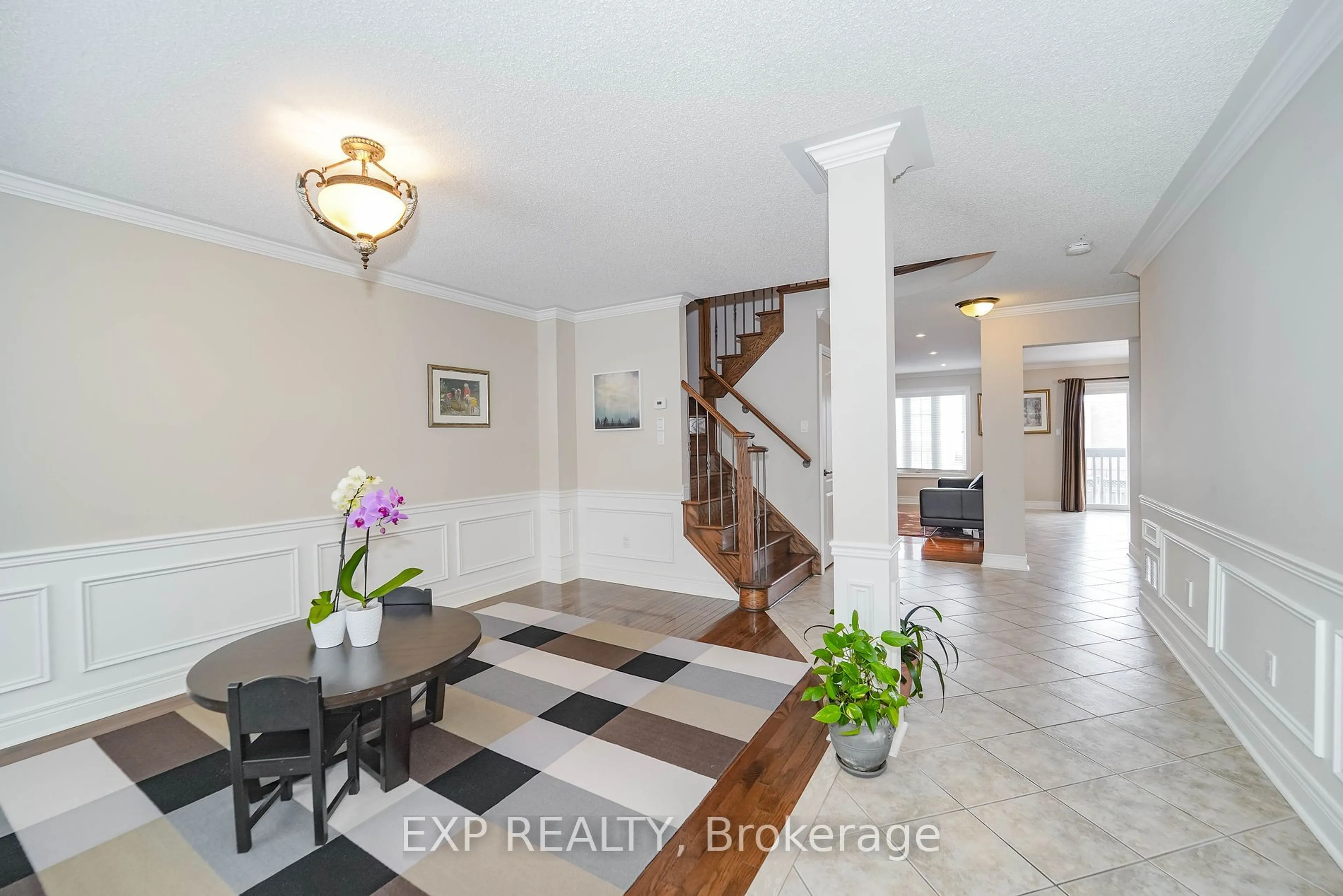 Indoor foyer for 8 Bellinger Dr, Ajax Ontario L1T 4N3