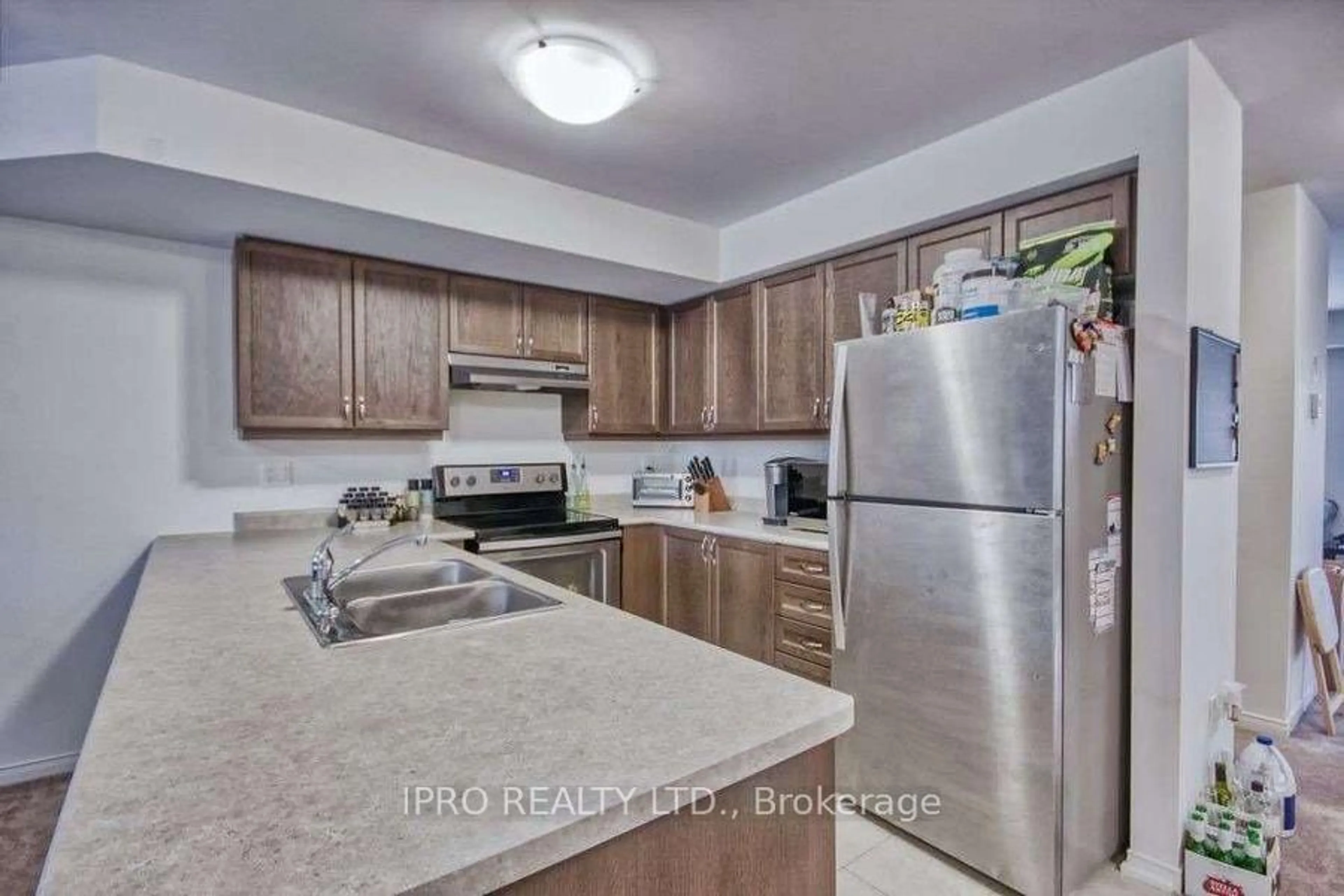 Standard kitchen, unknown for 2476 Bromus Path, Oshawa Ontario L1L 0K7