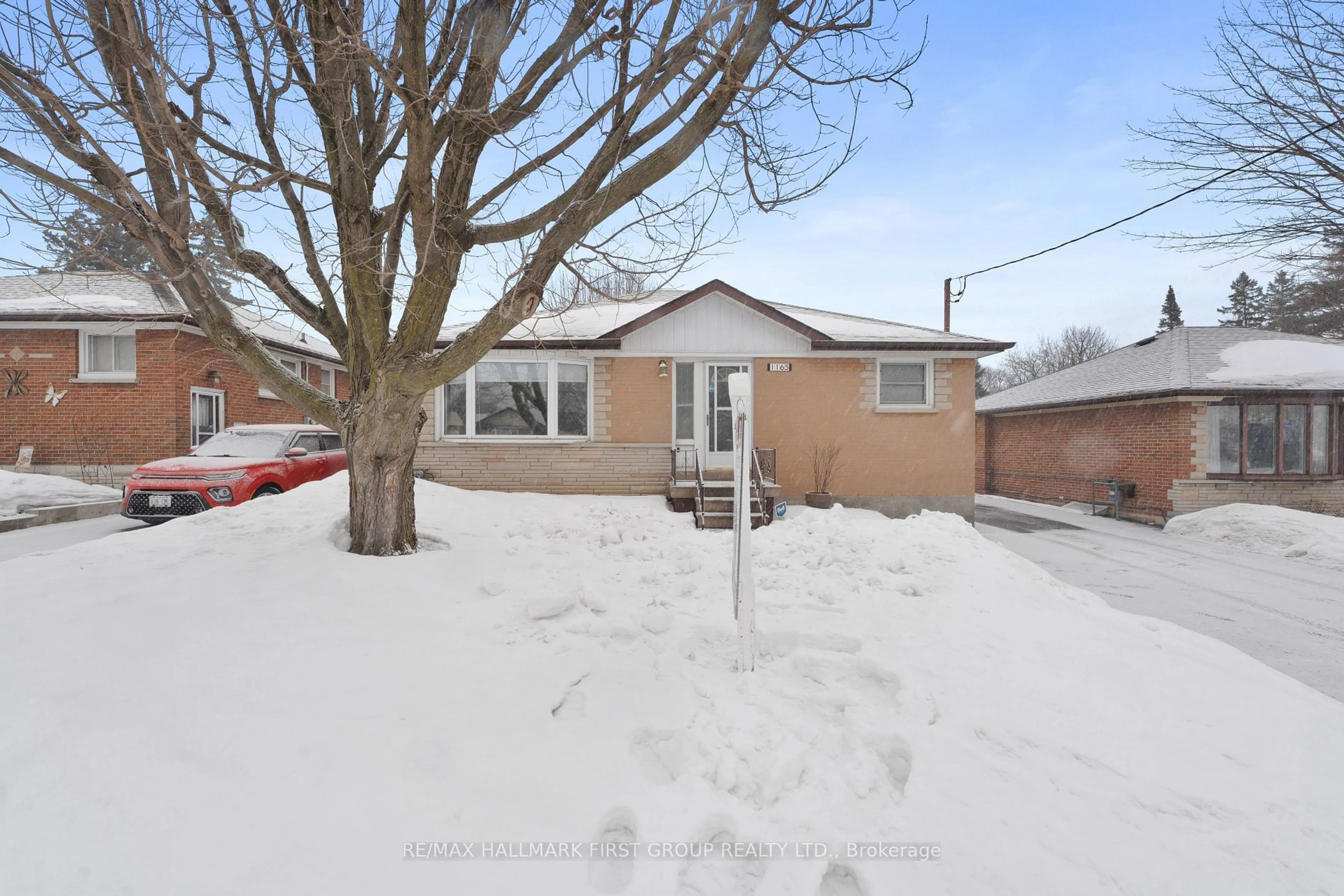 Unknown for 1165 Ravine Rd, Oshawa Ontario L1H 4E1