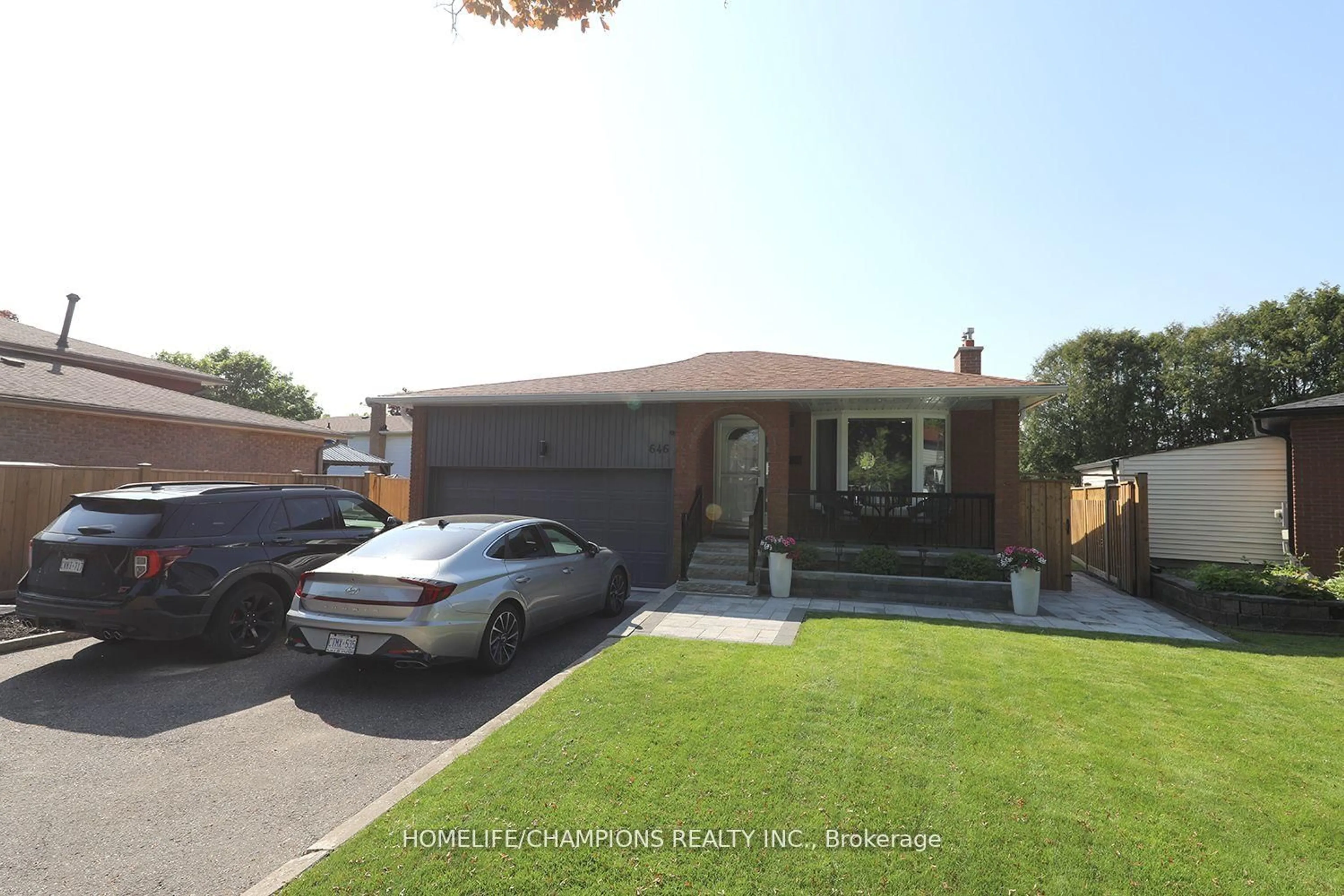 Home with brick exterior material, street for 646 Chancery Crt, Oshawa Ontario L1G 6P8