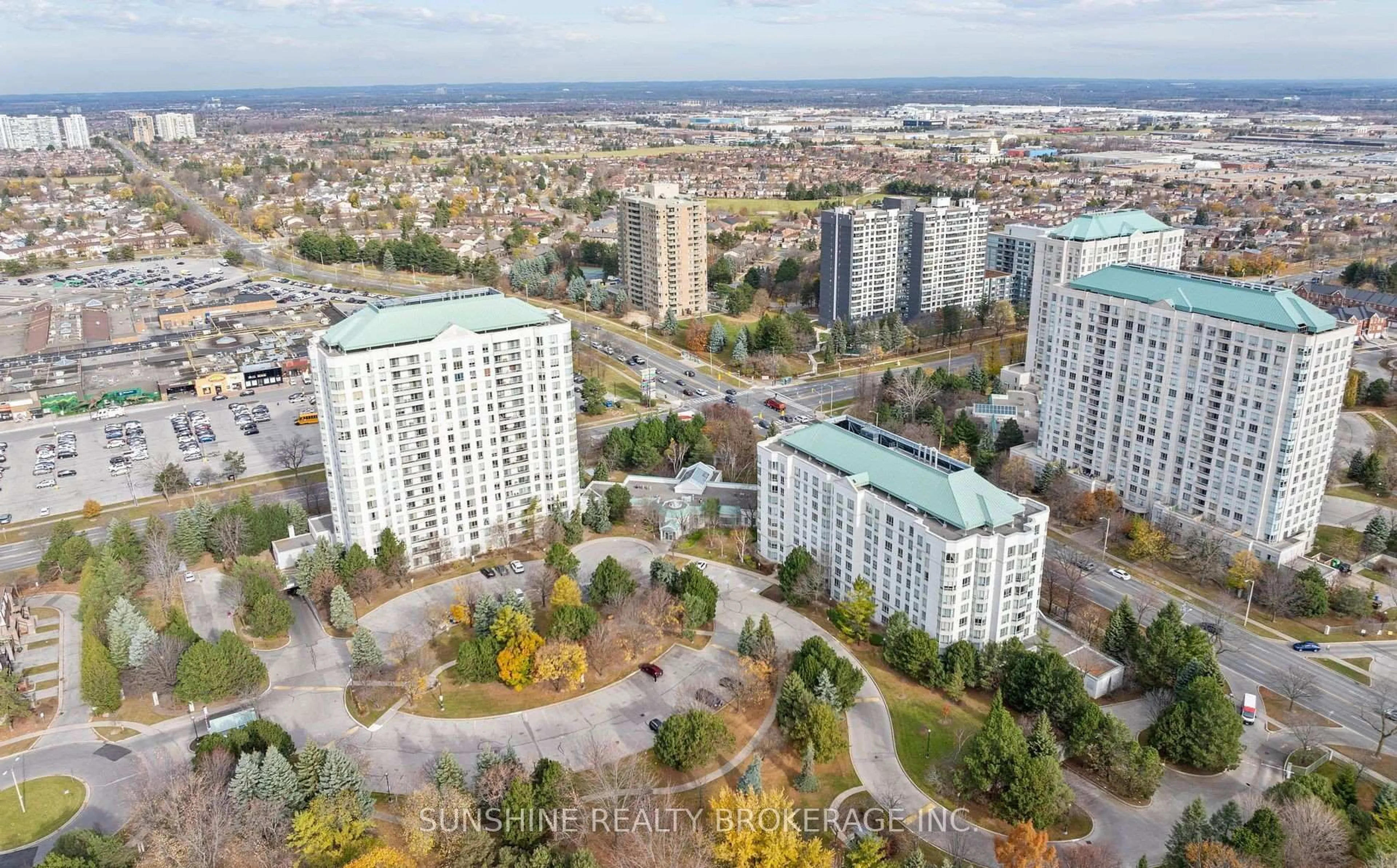 A pic from outside/outdoor area/front of a property/back of a property/a pic from drone, city buildings view from balcony for 2628 Mccowan Rd #509, Toronto Ontario M1S 5J8