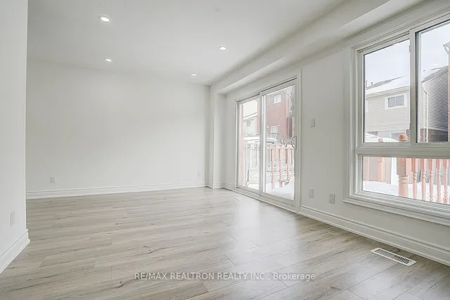 Additional property image - 67 West Burton Crt