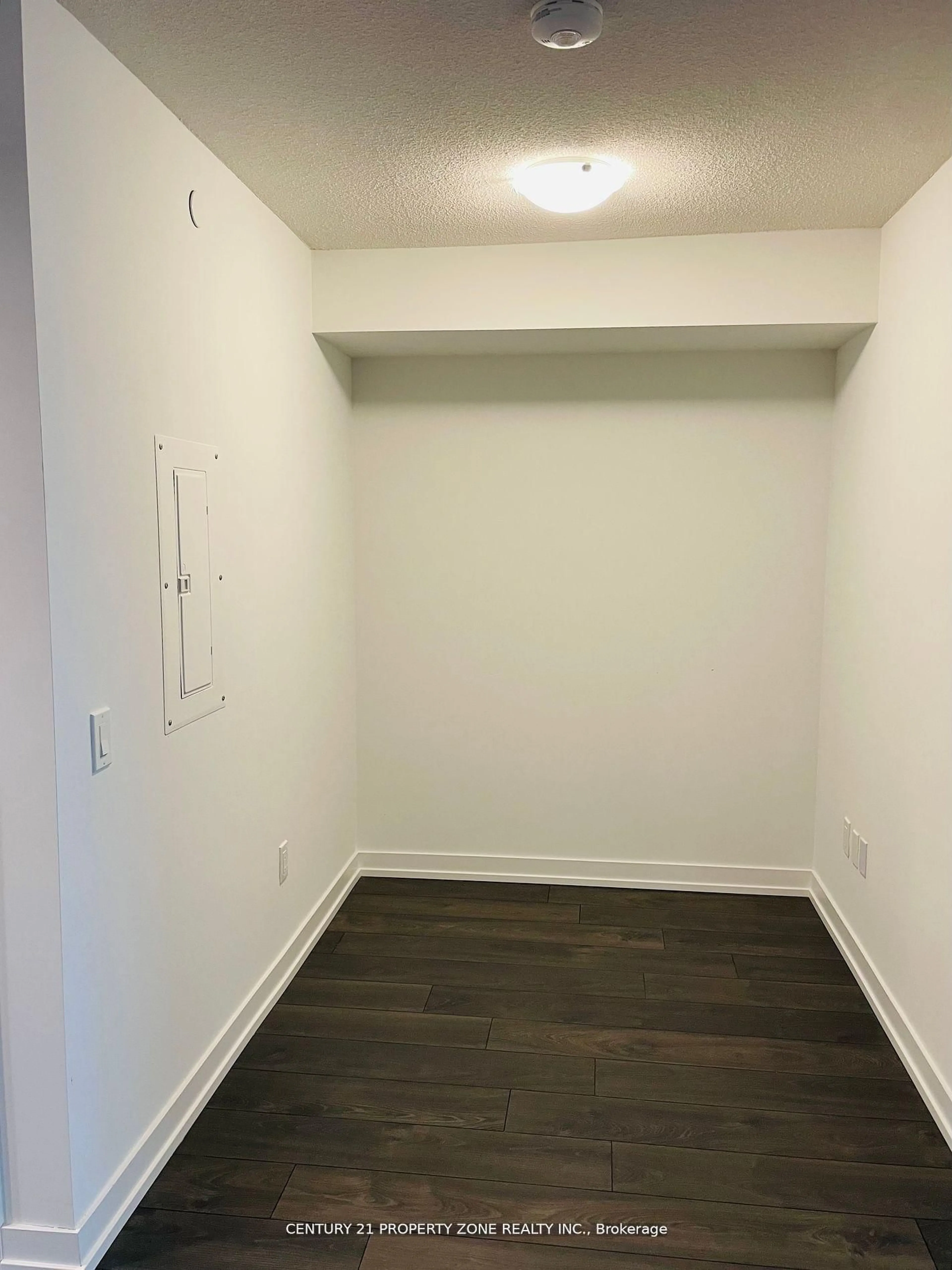 A pic of a room for 1455 Celebration Dr #1401, Pickering Ontario L1W 1L8