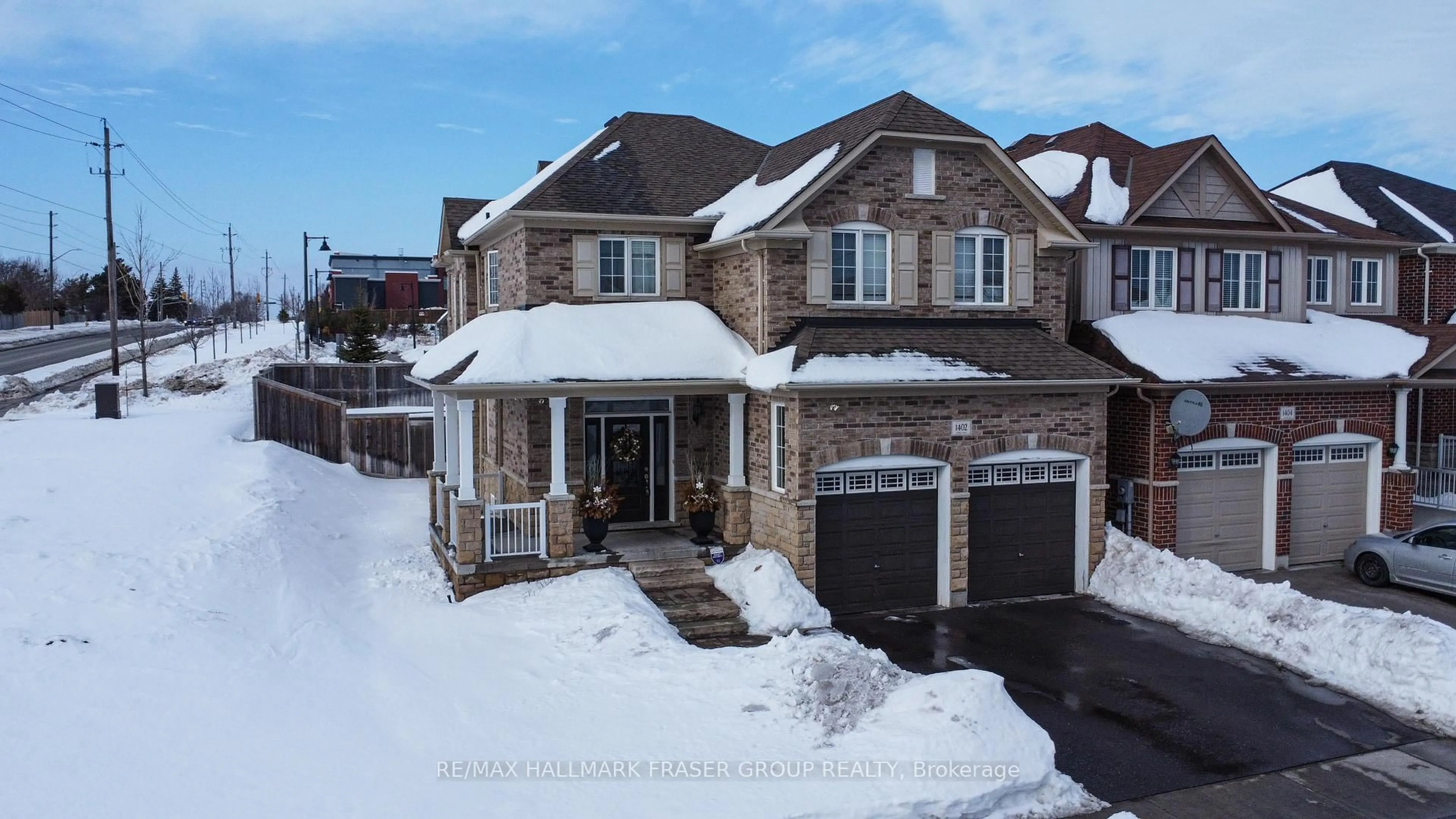 A pic from outside/outdoor area/front of a property/back of a property/a pic from drone, street for 1402 Gord Vinson Ave, Clarington Ontario L1E 0H1