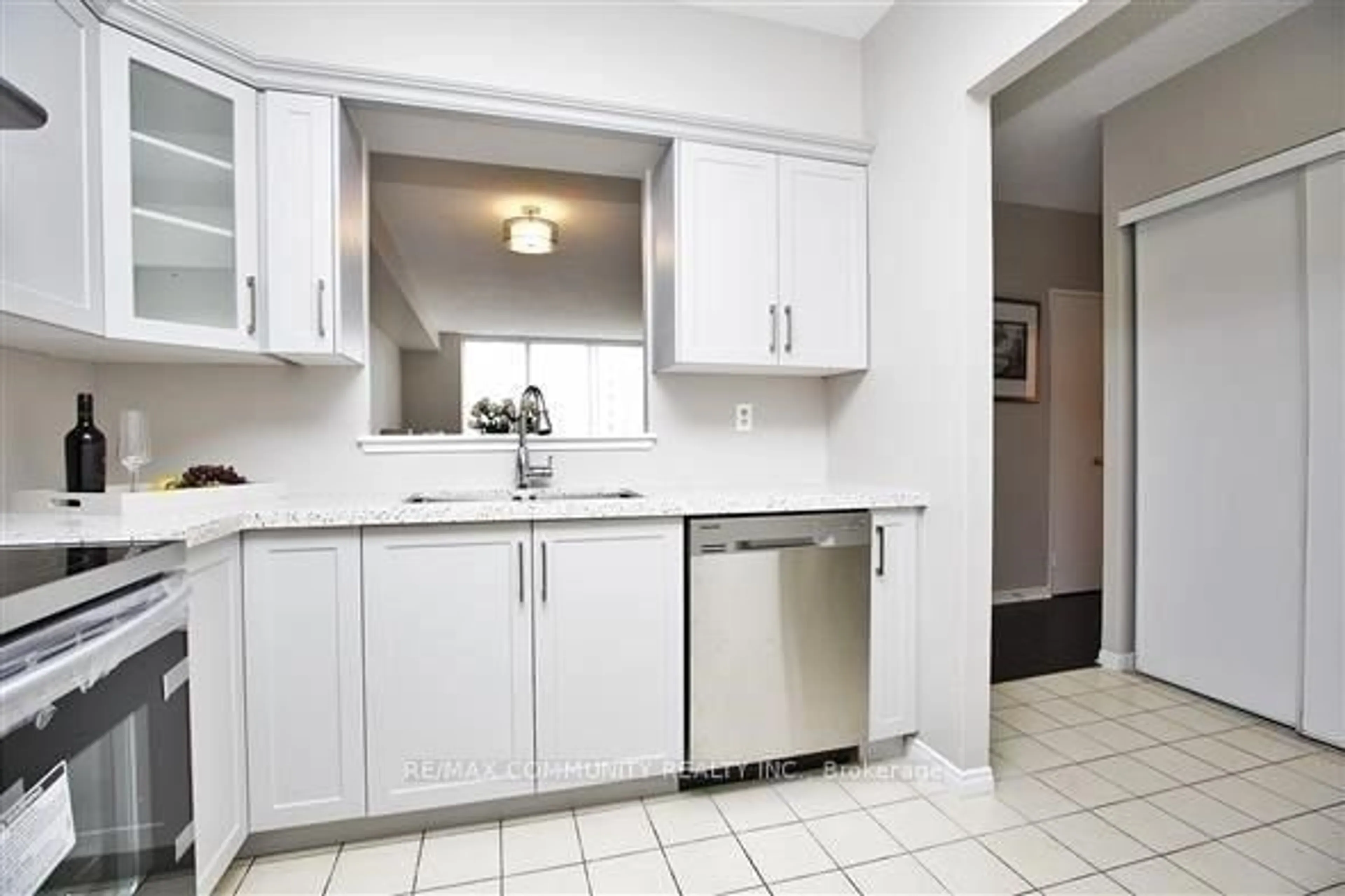 Standard kitchen, unknown for 430 Mclevin Ave #1008, Toronto Ontario M1B 5P1