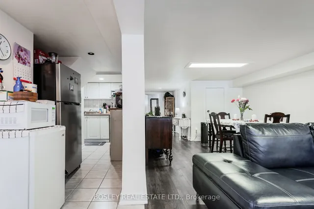 Additional property image - 11 Trinnell Blvd