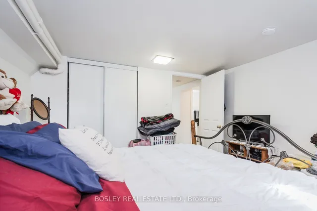 Additional property image - 11 Trinnell Blvd