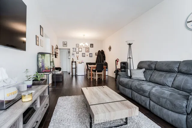 Additional property image - 11 Trinnell Blvd