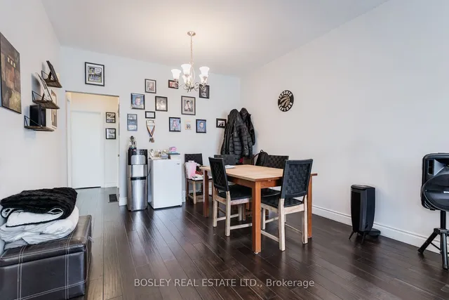 Additional property image - 11 Trinnell Blvd