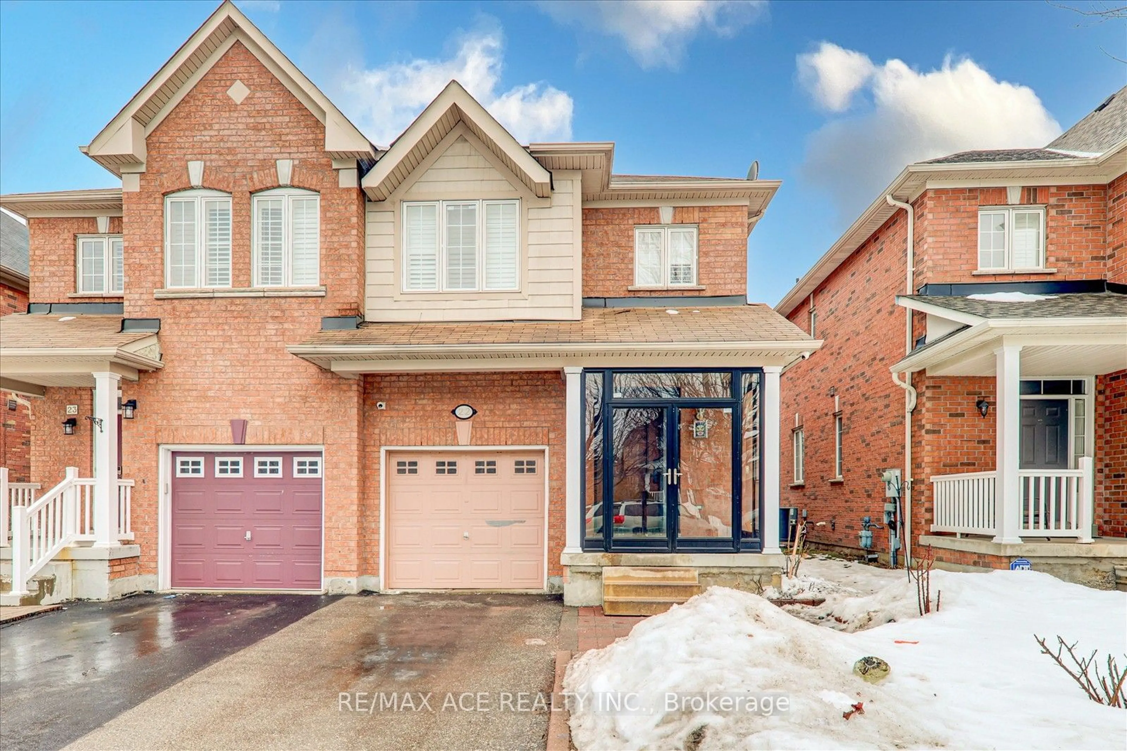 Home with brick exterior material, street for 22 Edgley Crt, Ajax Ontario L1T 0B9