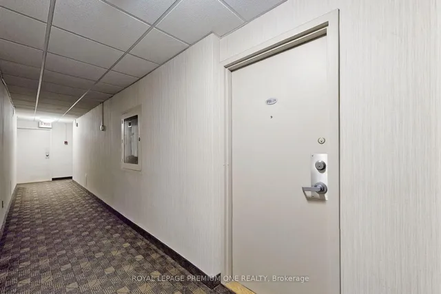 Additional property image - 1 Massey Sq Unit PH19