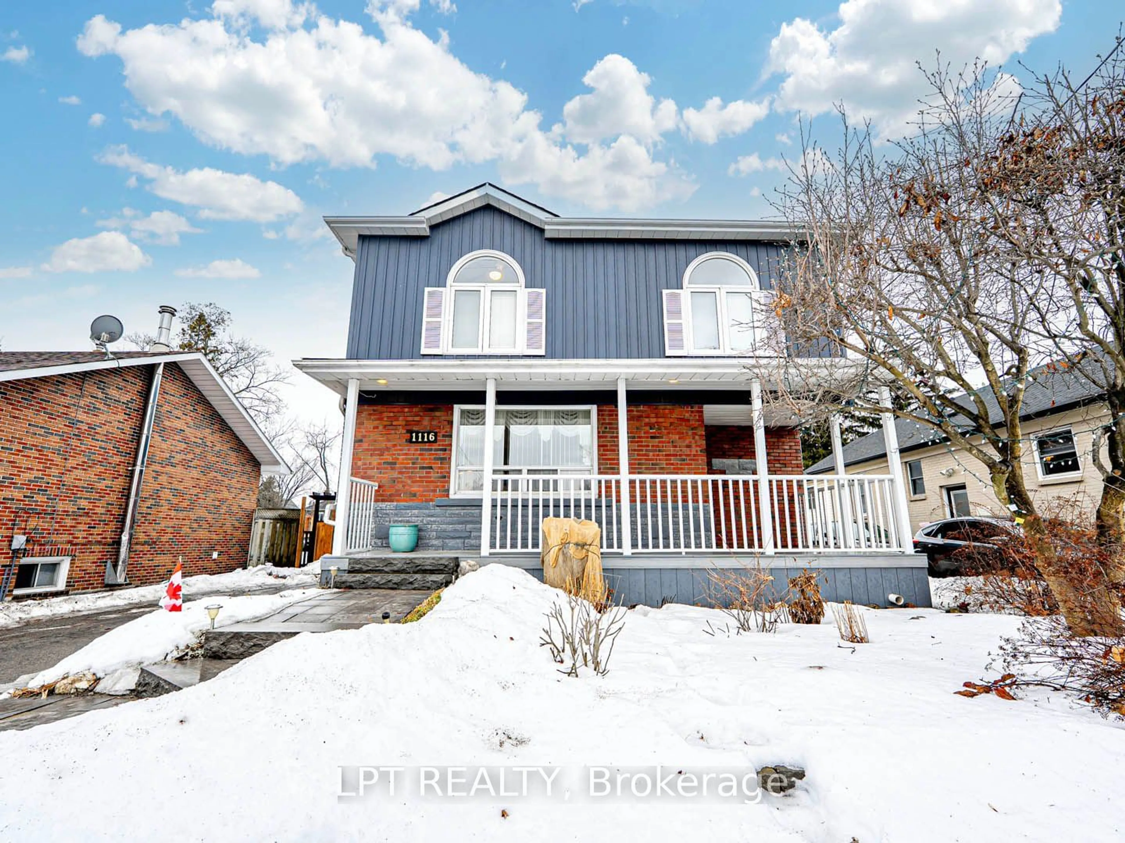 Home with brick exterior material, street for 1116 Green St, Whitby Ontario L1N 4G7