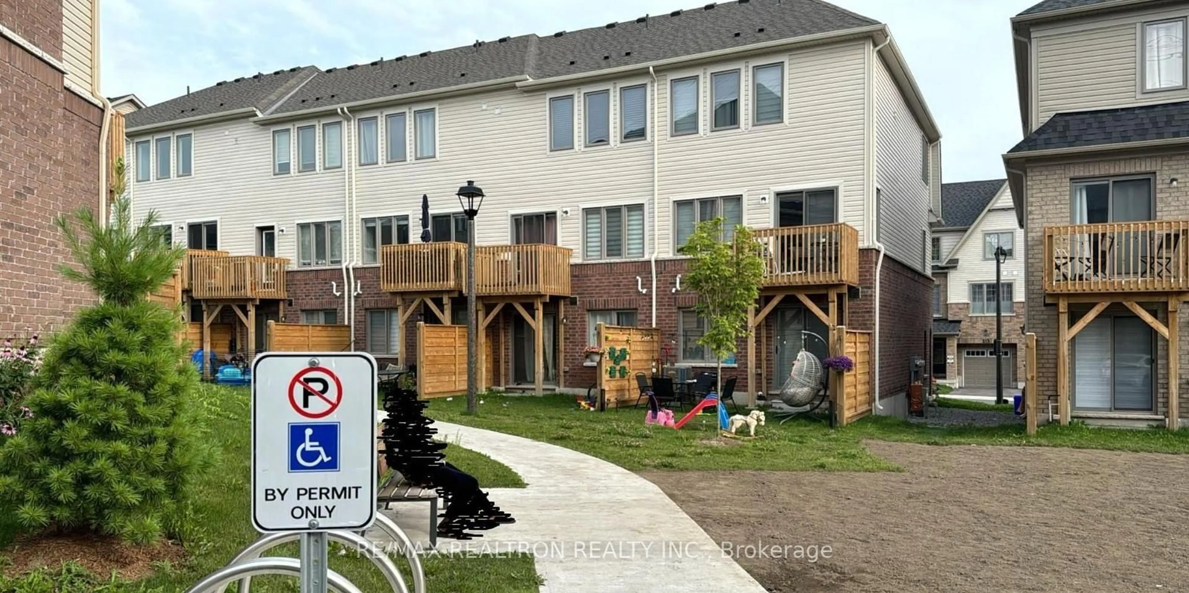 Patio, street for 2674 Magdalene Path #100, Oshawa Ontario L1L 0R2