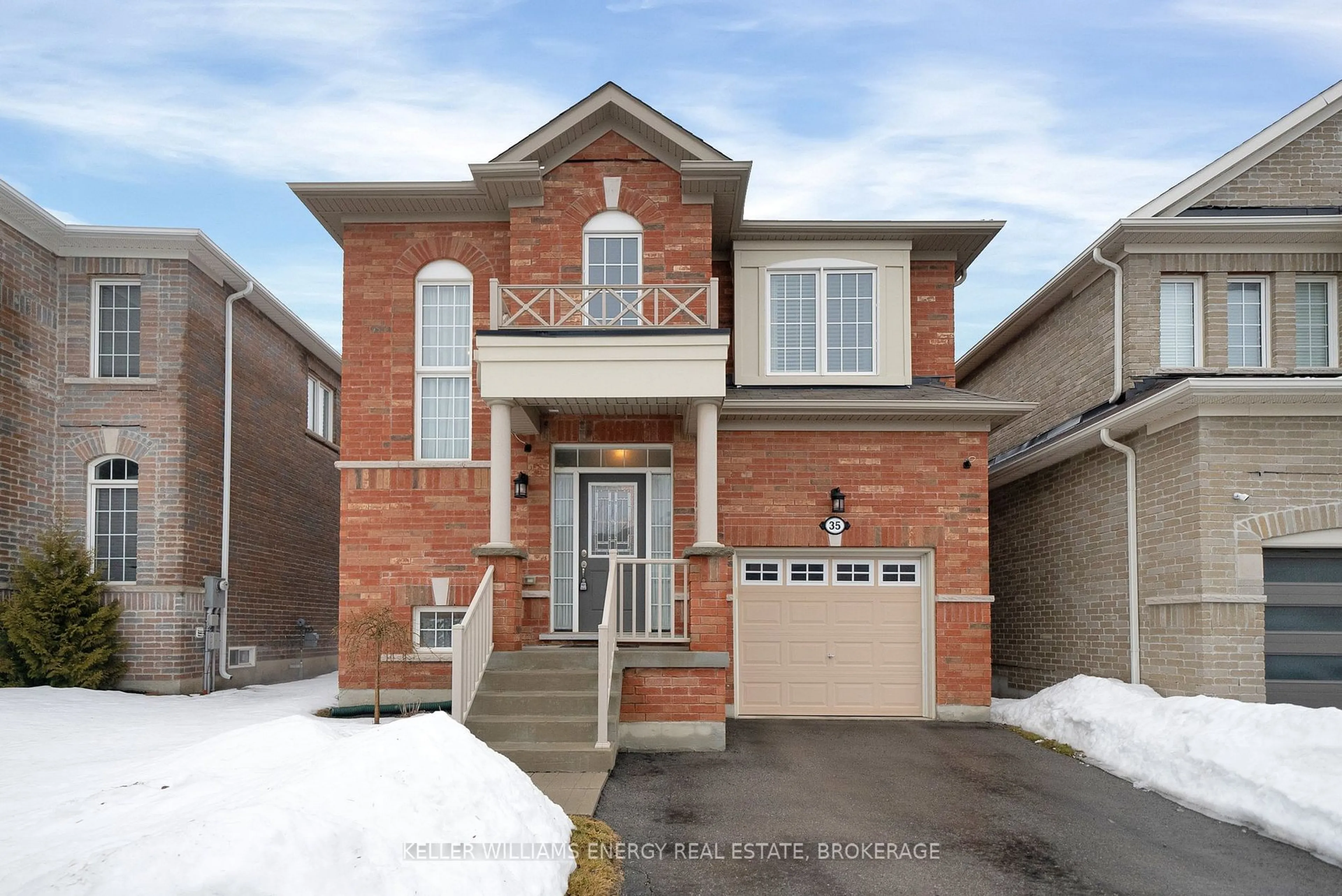 Home with brick exterior material, street for 35 Noden Cres, Clarington Ontario L1B 0L2