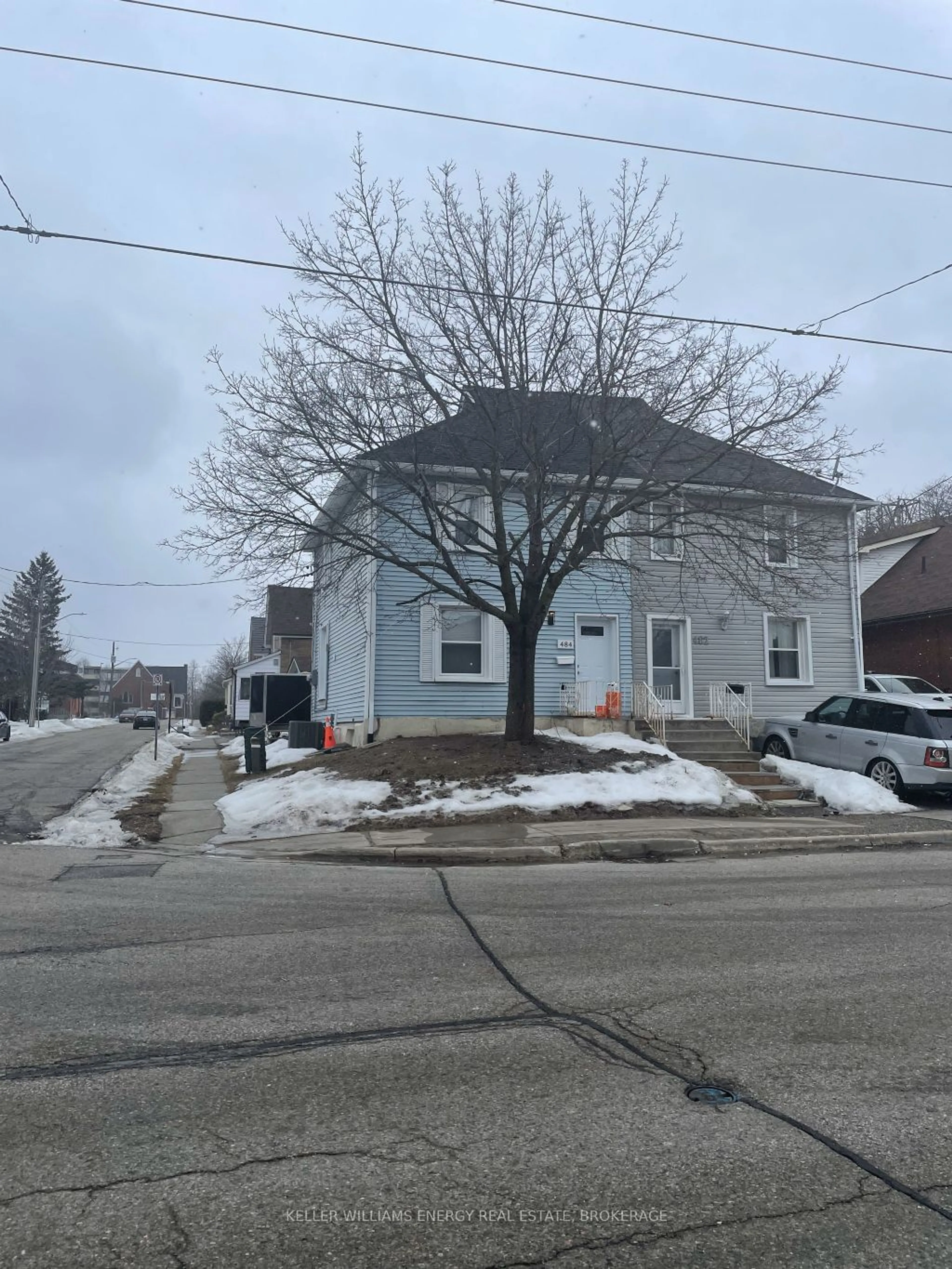 Unknown for 484 Albert St, Oshawa Ontario L1H 4S6