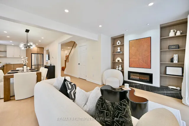 Additional property image - 28 Baronial Crt