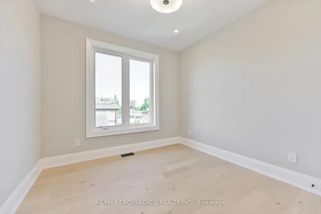 Additional property image - 84 Westbourne Ave