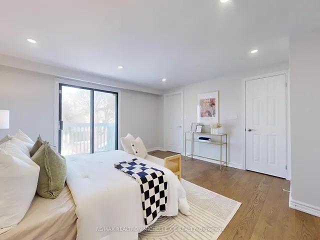 Additional property image - 130 Carolbreen Sq