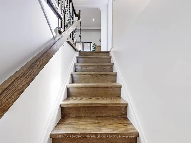 Additional property image - 130 Carolbreen Sq