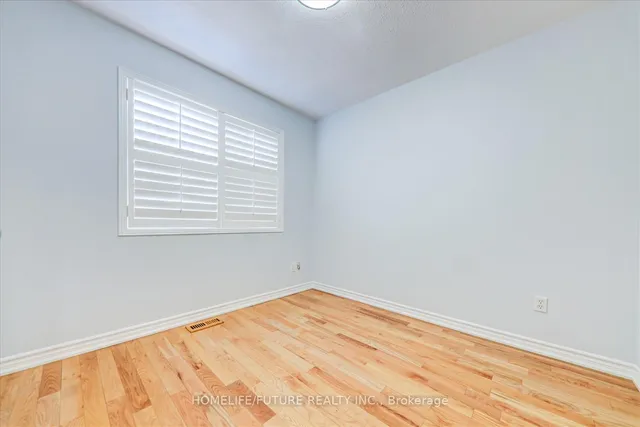 Additional property image - 30 Flatfield Terr