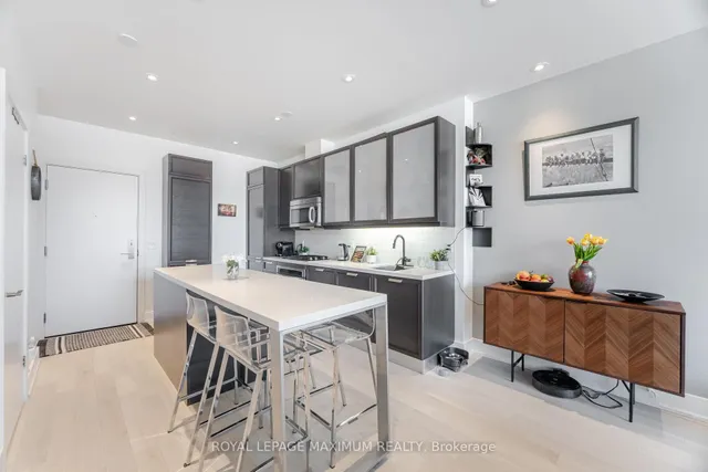 Additional property image - 66 Kippendavie Ave Unit 315