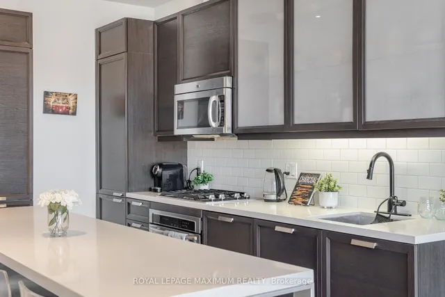 Additional property image - 66 Kippendavie Ave Unit 315
