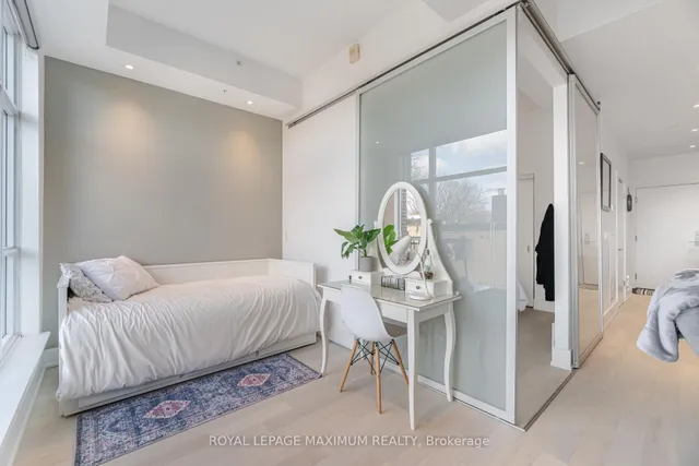 Additional property image - 66 Kippendavie Ave Unit 315