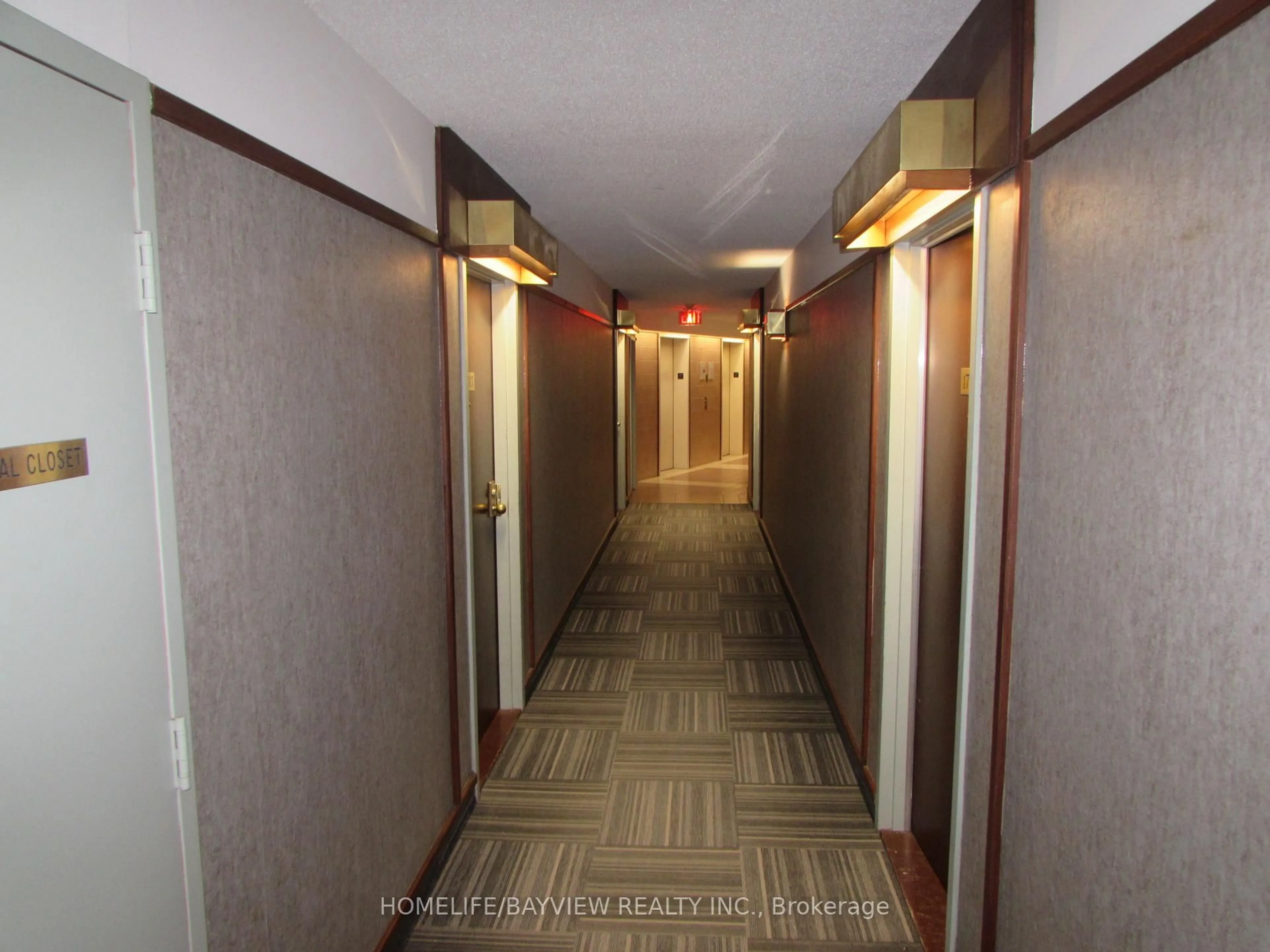 Indoor foyer for 160 Alton Towers Circ #1711, Toronto Ontario M1V 4X8