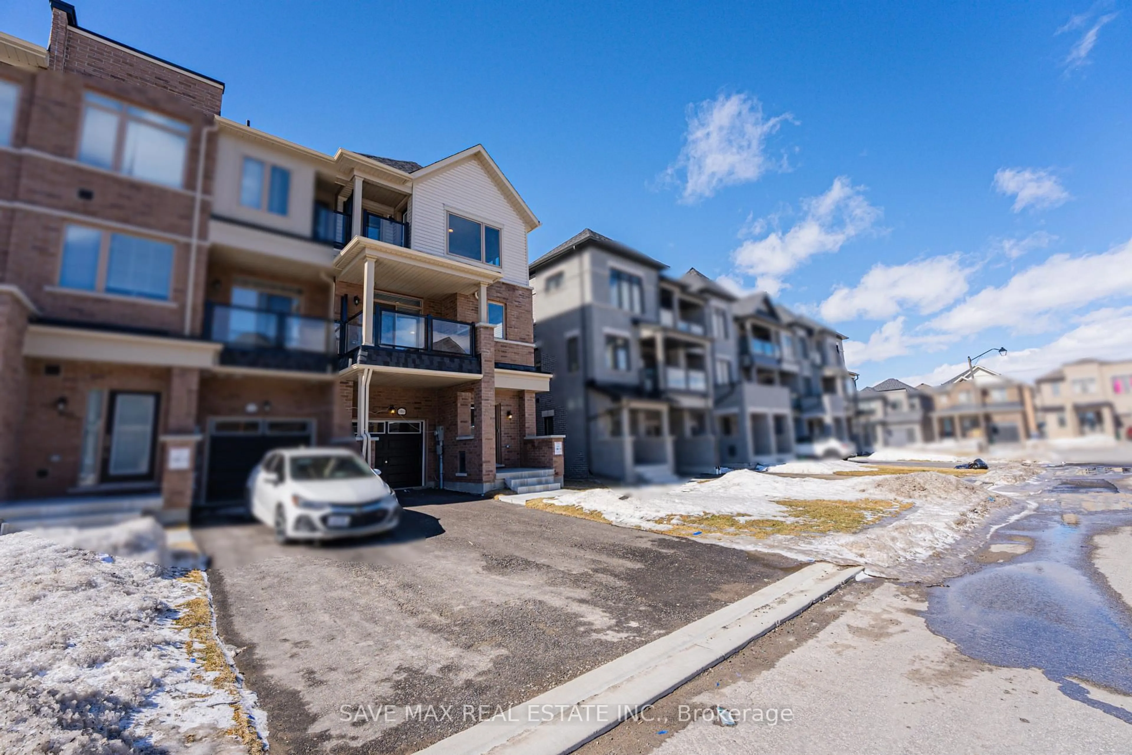 A pic from outside/outdoor area/front of a property/back of a property/a pic from drone, street for 1989 CAMERON LOT Cres, Oshawa Ontario L1L 0S1