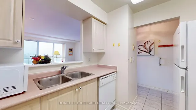 Additional property image - 5039 Finch Ave Unit 708