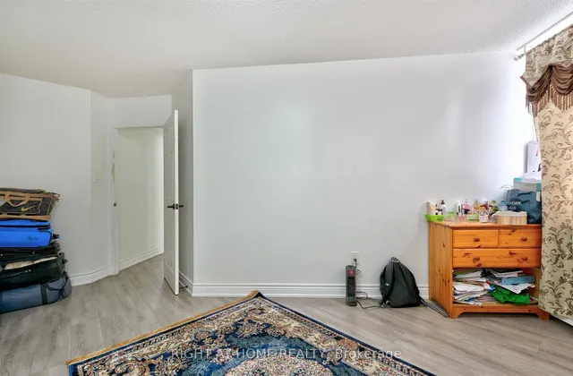 Additional image 4 of 5580 Sheppard Ave Unit 220