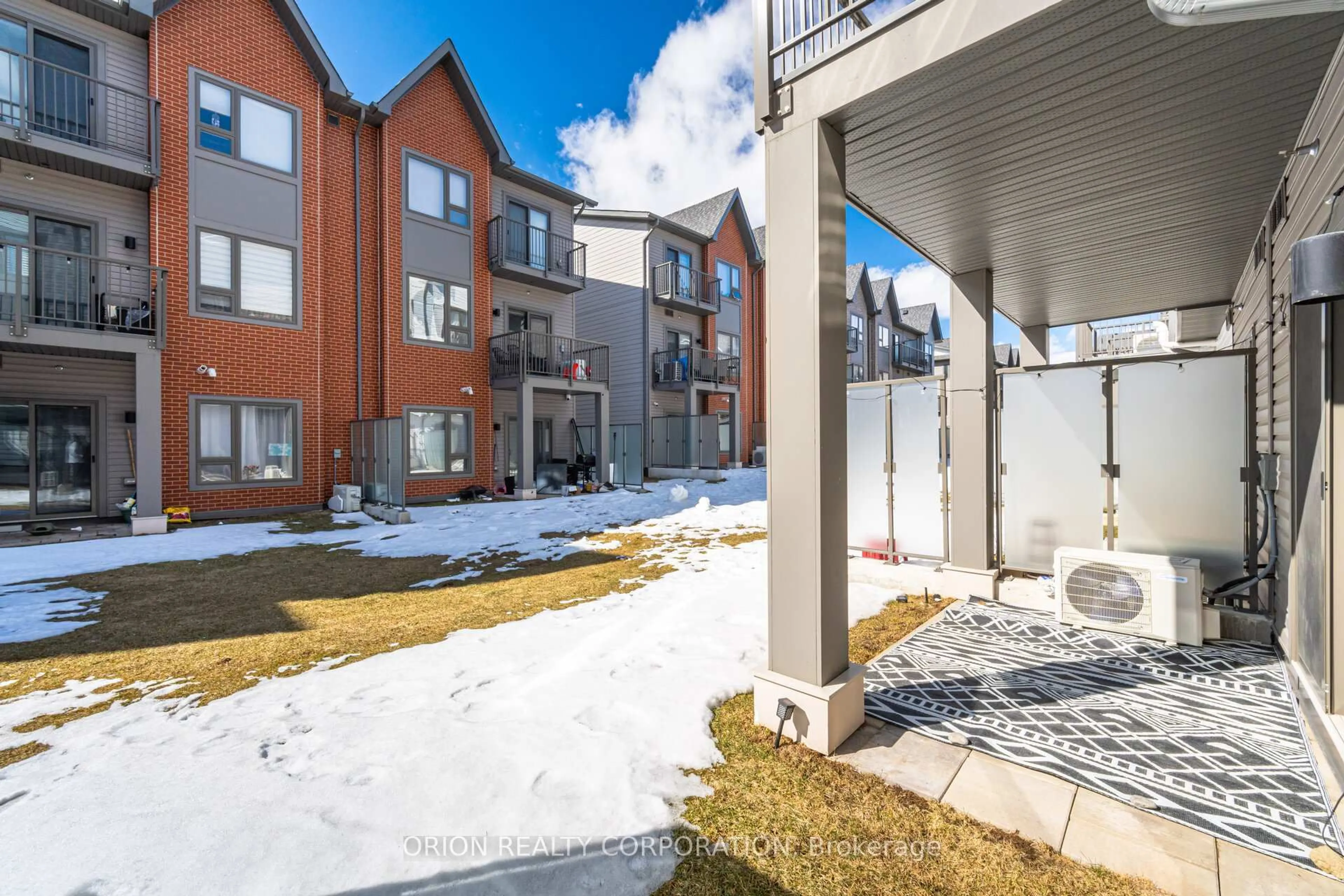 Patio, unknown for 2635 William Jackson Dr #307, Pickering Ontario L1X 0L2