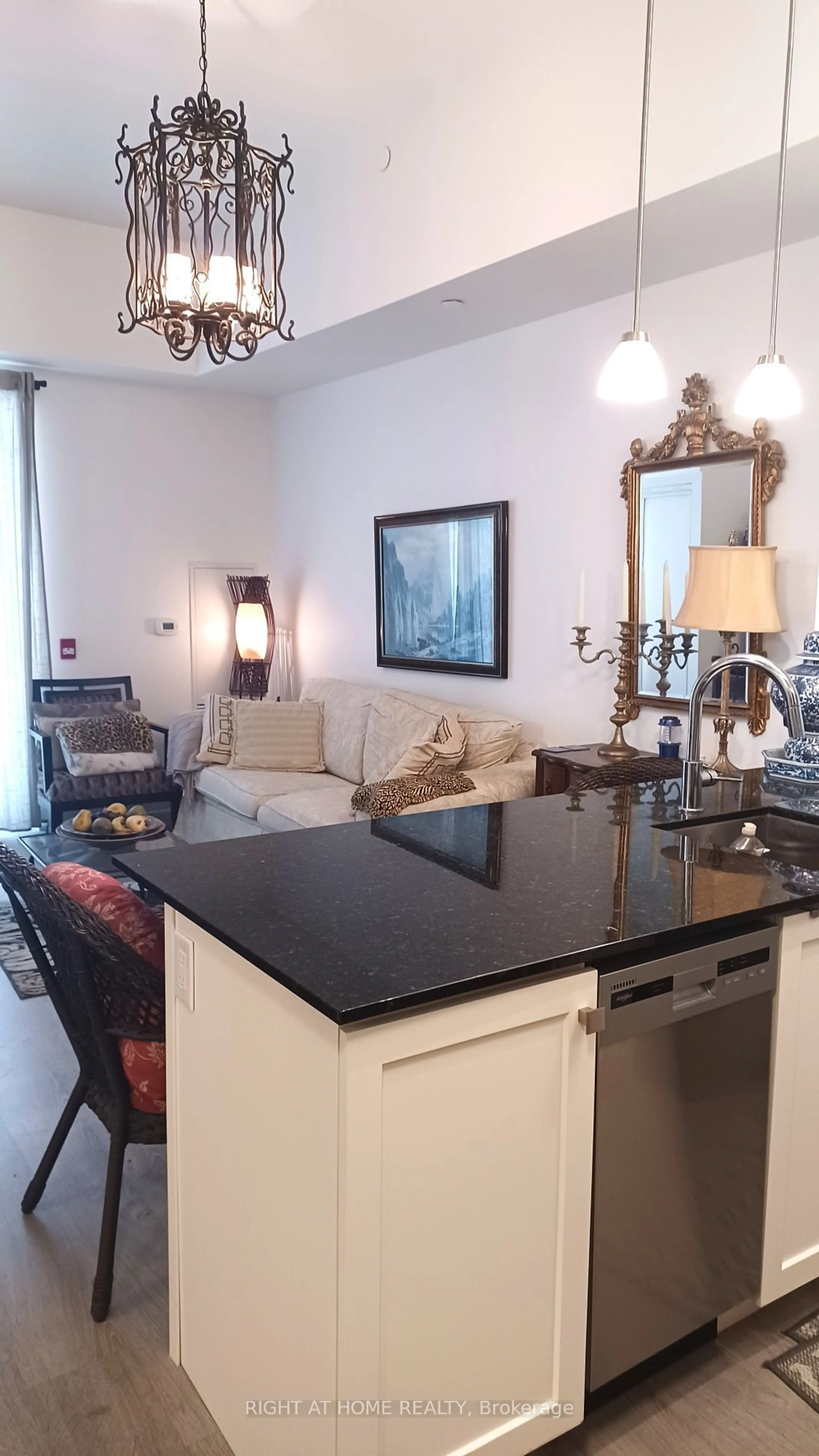 Open concept kitchen, unknown for 1400 Kingston Rd #102, Toronto Ontario M1N 0C2