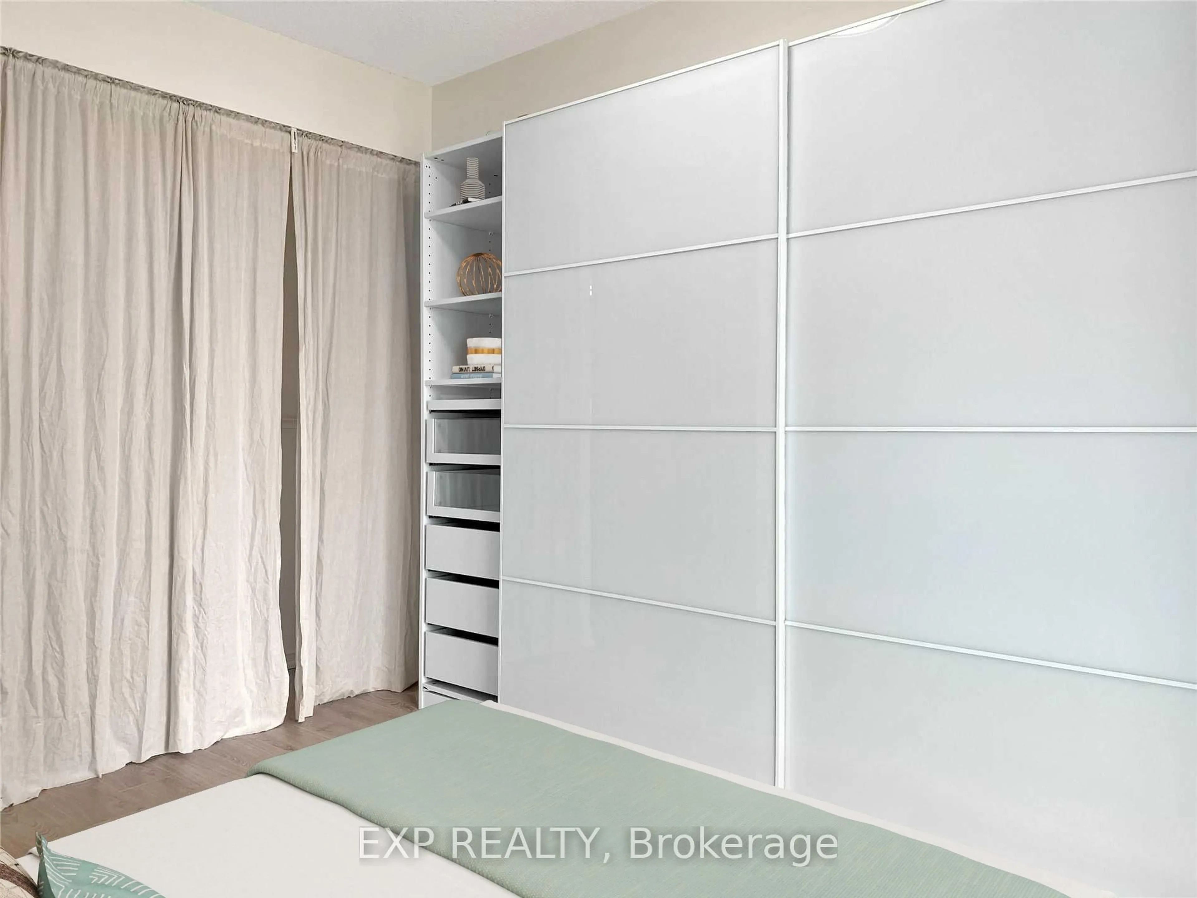 Storage room or clothes room or walk-in closet for 8 Rosebank Dr #6K, Toronto Ontario M1B 5Z3