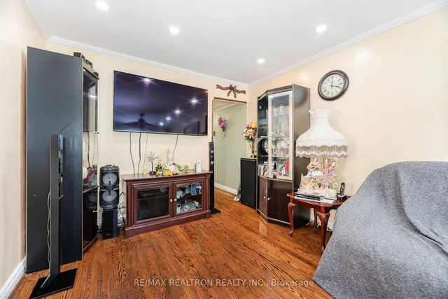 Additional property image - 133 Overture Rd