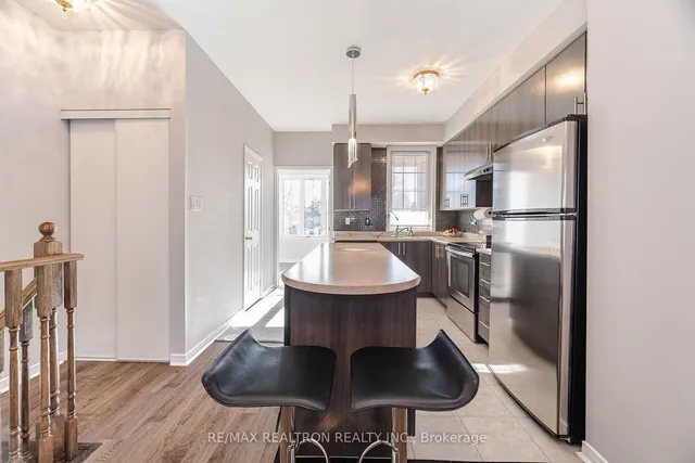 Additional property image - 4711 Kingston Rd Unit 11