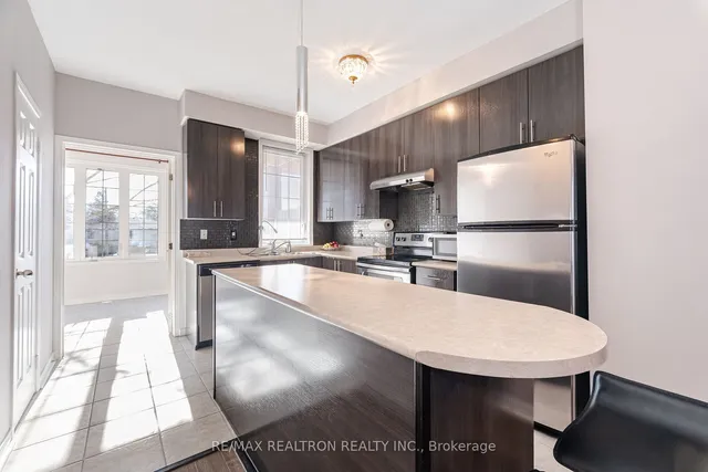 Additional property image - 4711 Kingston Rd Unit 11
